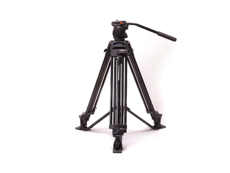 Manfrotto 501 dv tripod head & legs