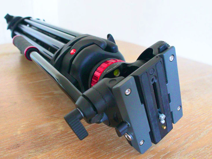 Pro video tripod manfrotto 546gb