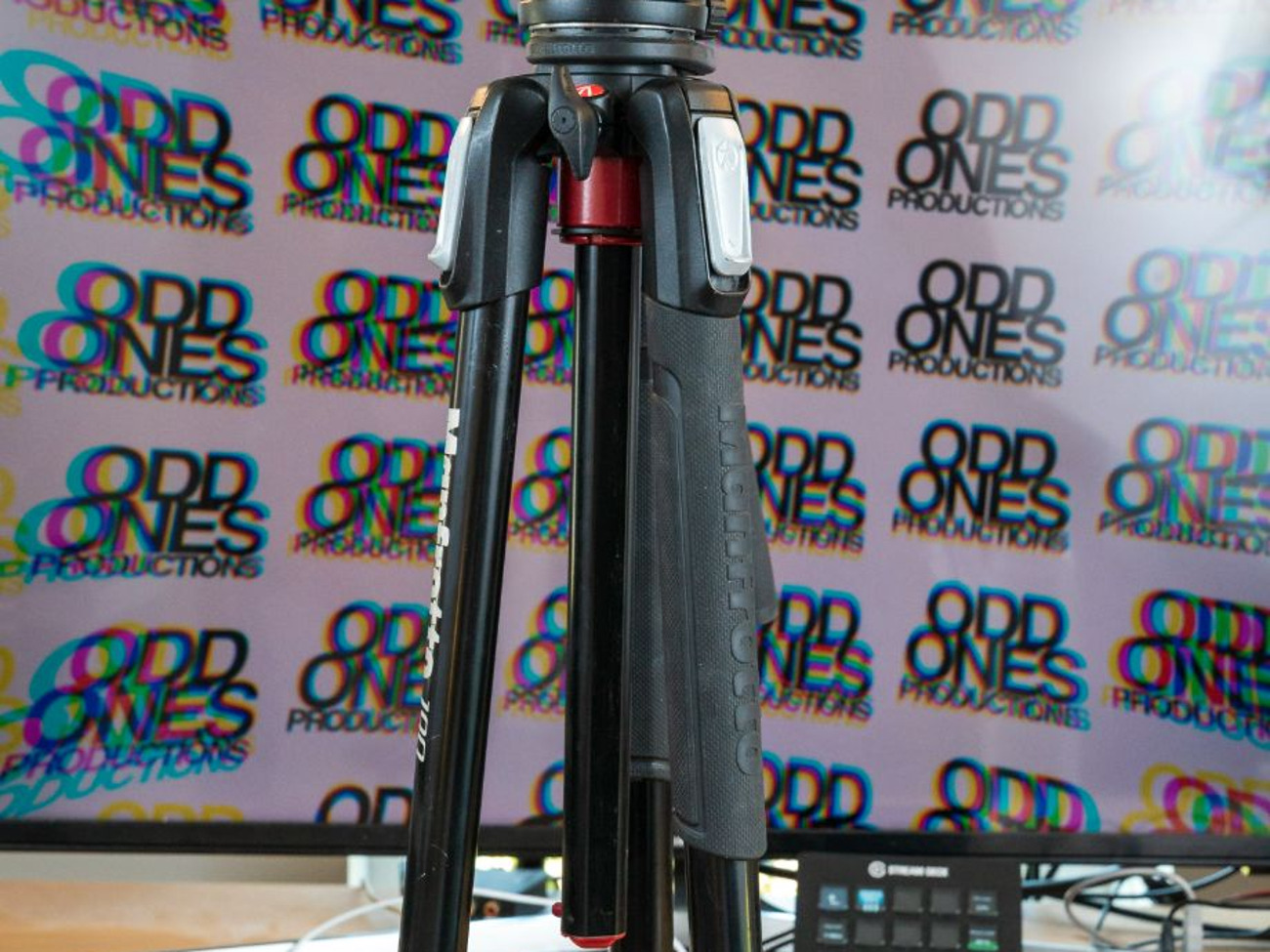 Manfrotto aluminium 4 section tripod & fluid video head