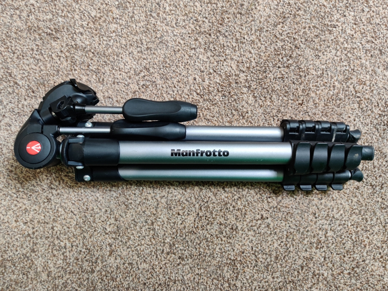 Manfrotto aluminium compact tripod