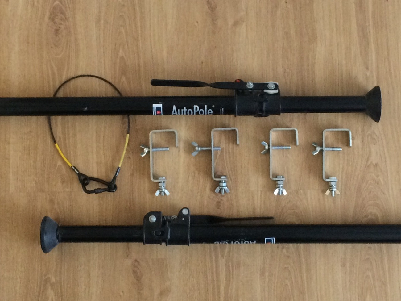 2 x manfrotto autopoles (polecats) w/hooks, safety chain, magic arm with super clamps.