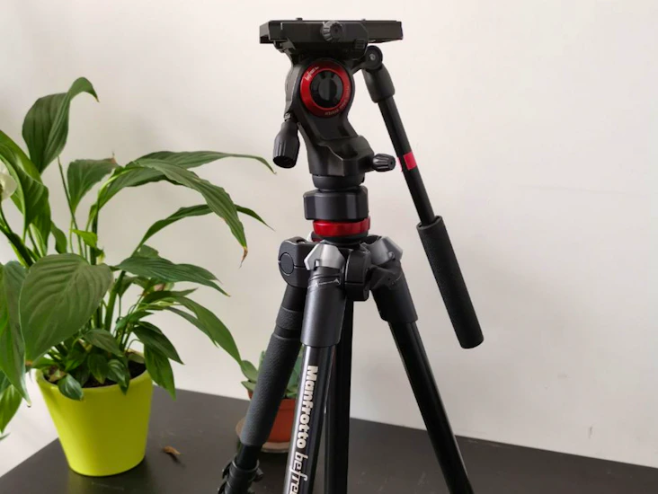 Manfrotto befree live travel tripod with video head