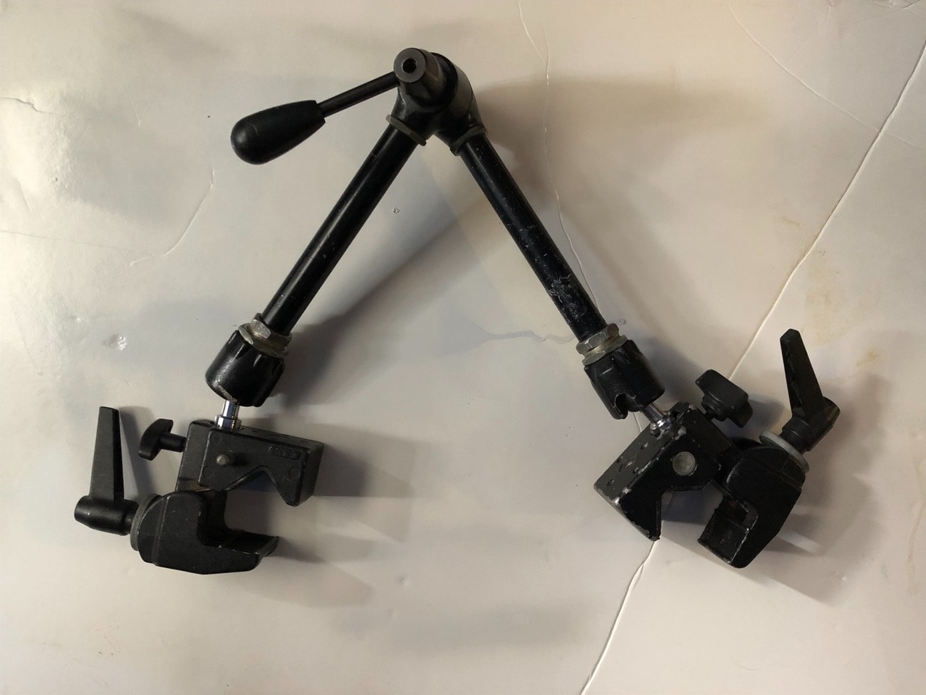 Manfrotto magic arm with 2x super clamps