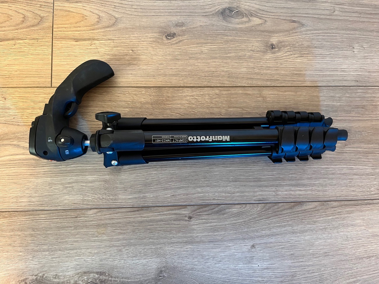 Manfrotto mkc3-h01 tripod