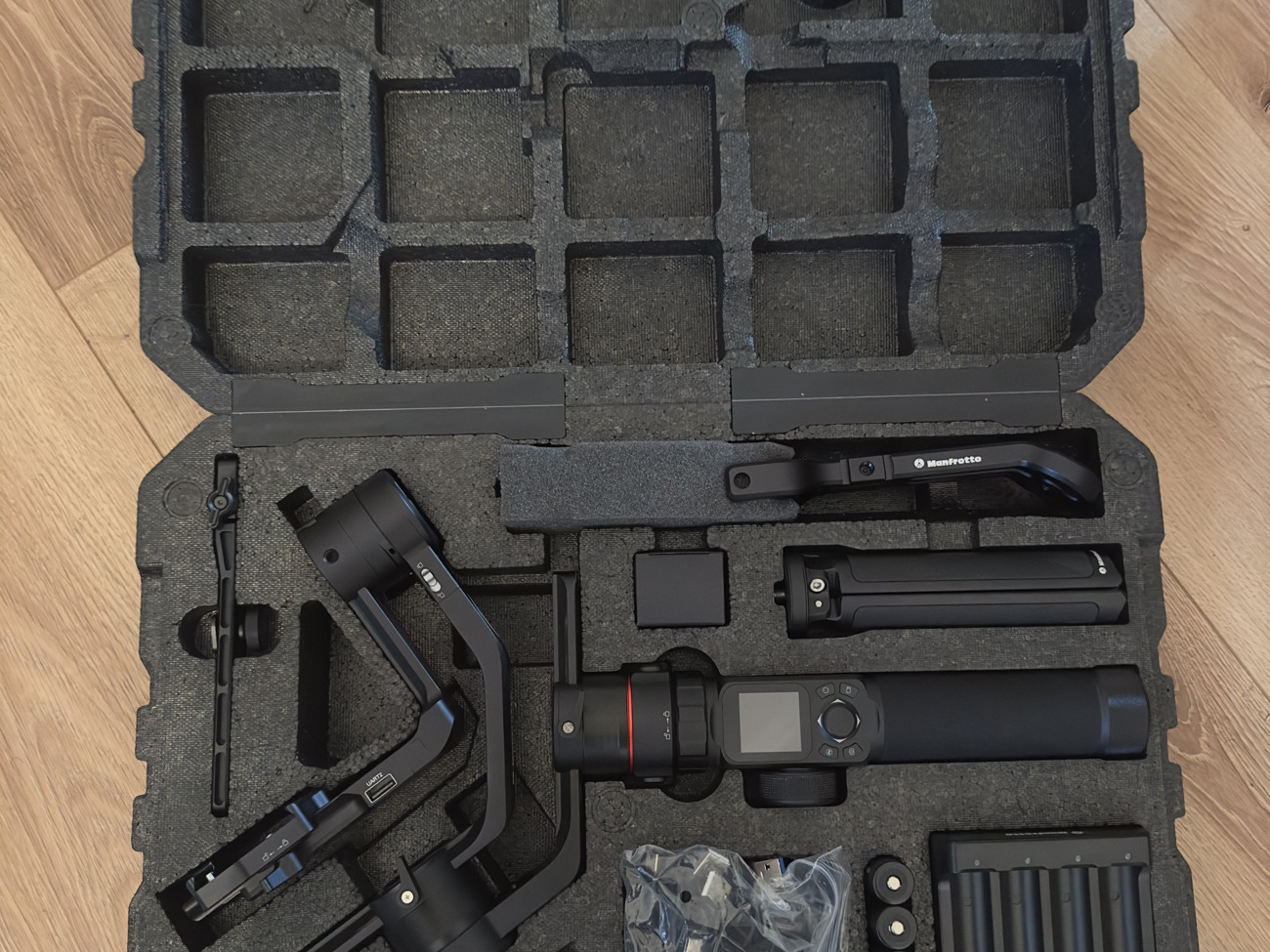 Manfrotto mvg460 gimbal 460 stabiliser kit