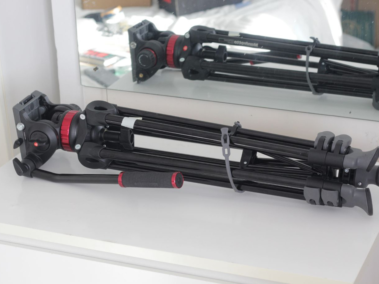 Manfrotto mvk502am-1 video tripod kit
