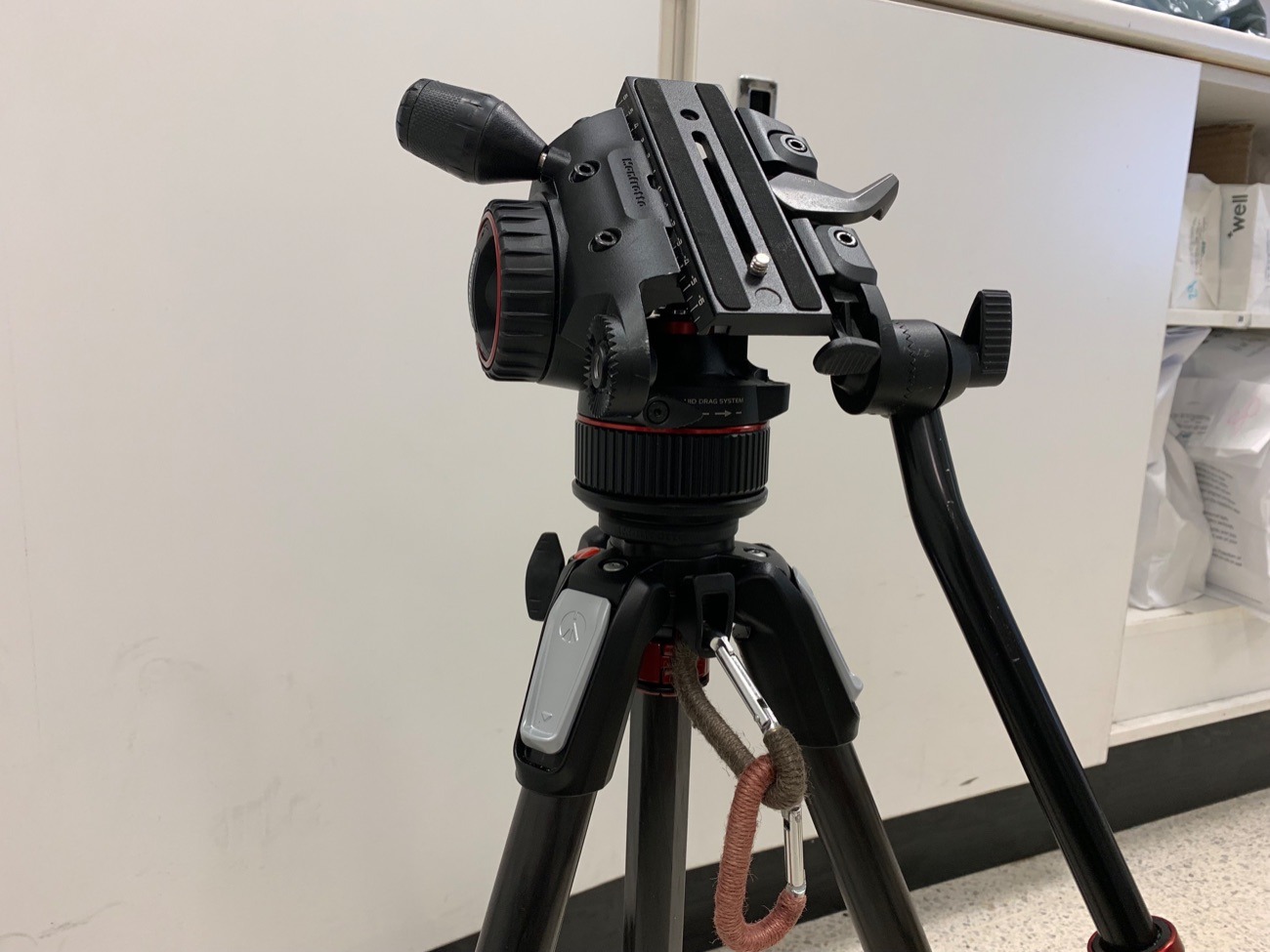 Manfrotto n8 and 055 carbon fibre combo