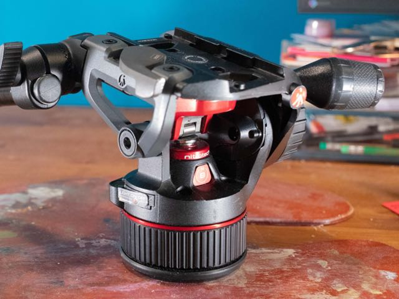 Manfrotto n8 counter balance tripod head