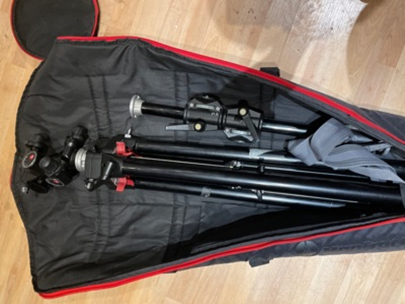 Manfrotto studio tripod with geared head and overhead arm 