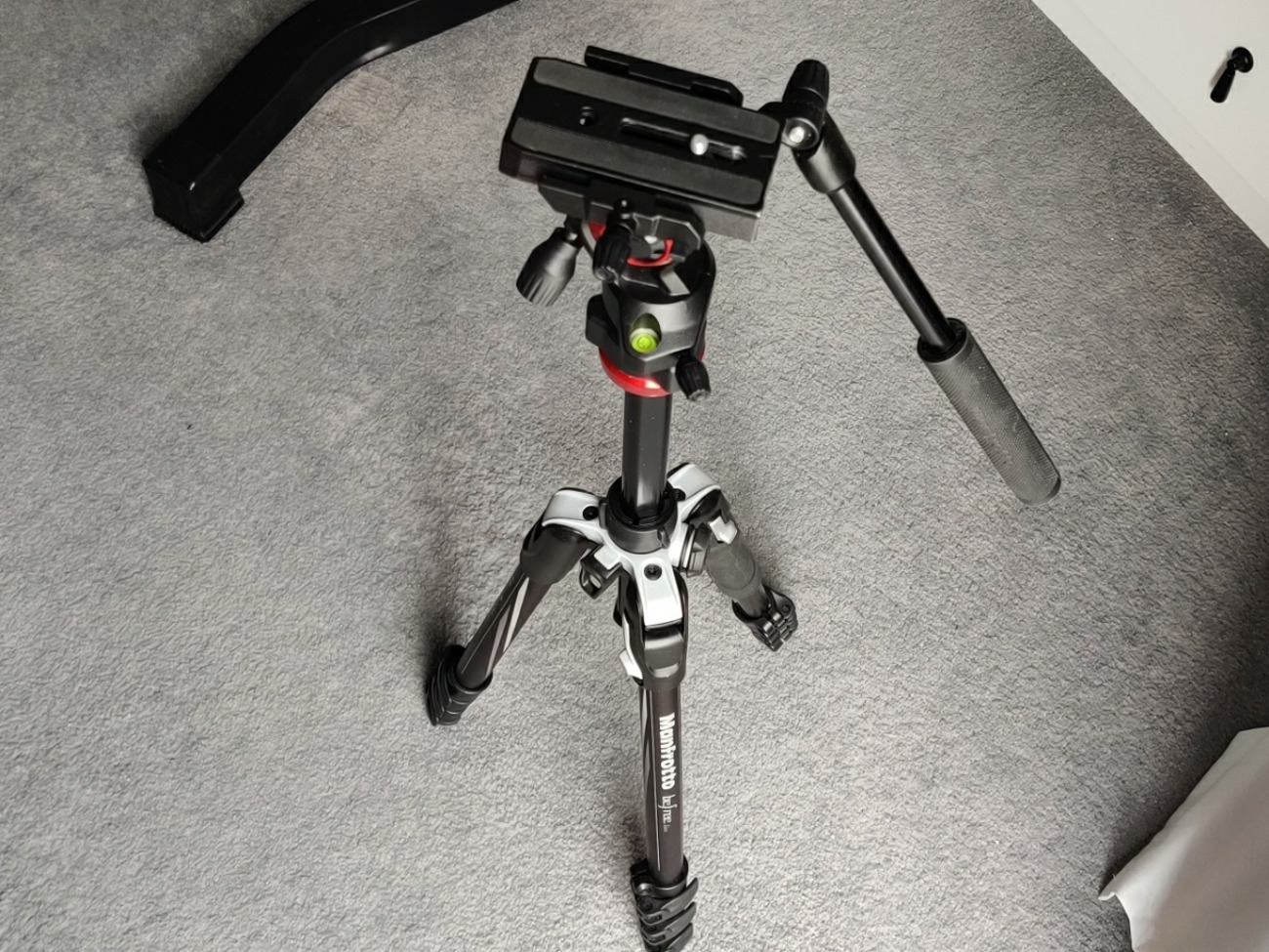 Manfrotto tripod 