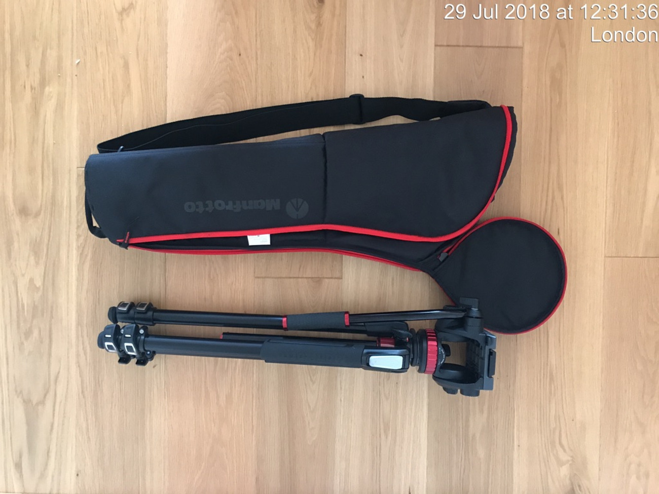 Manfrotto tripod  mt055xpro3 + manfrotto pro video head