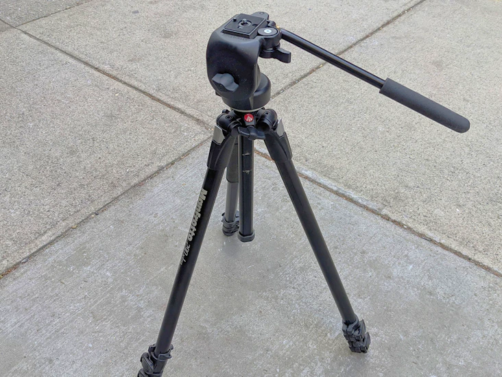 Manfrotto tripod basic