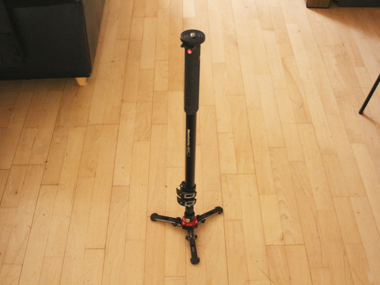 Manfrotto x-pro monopod with fluid base