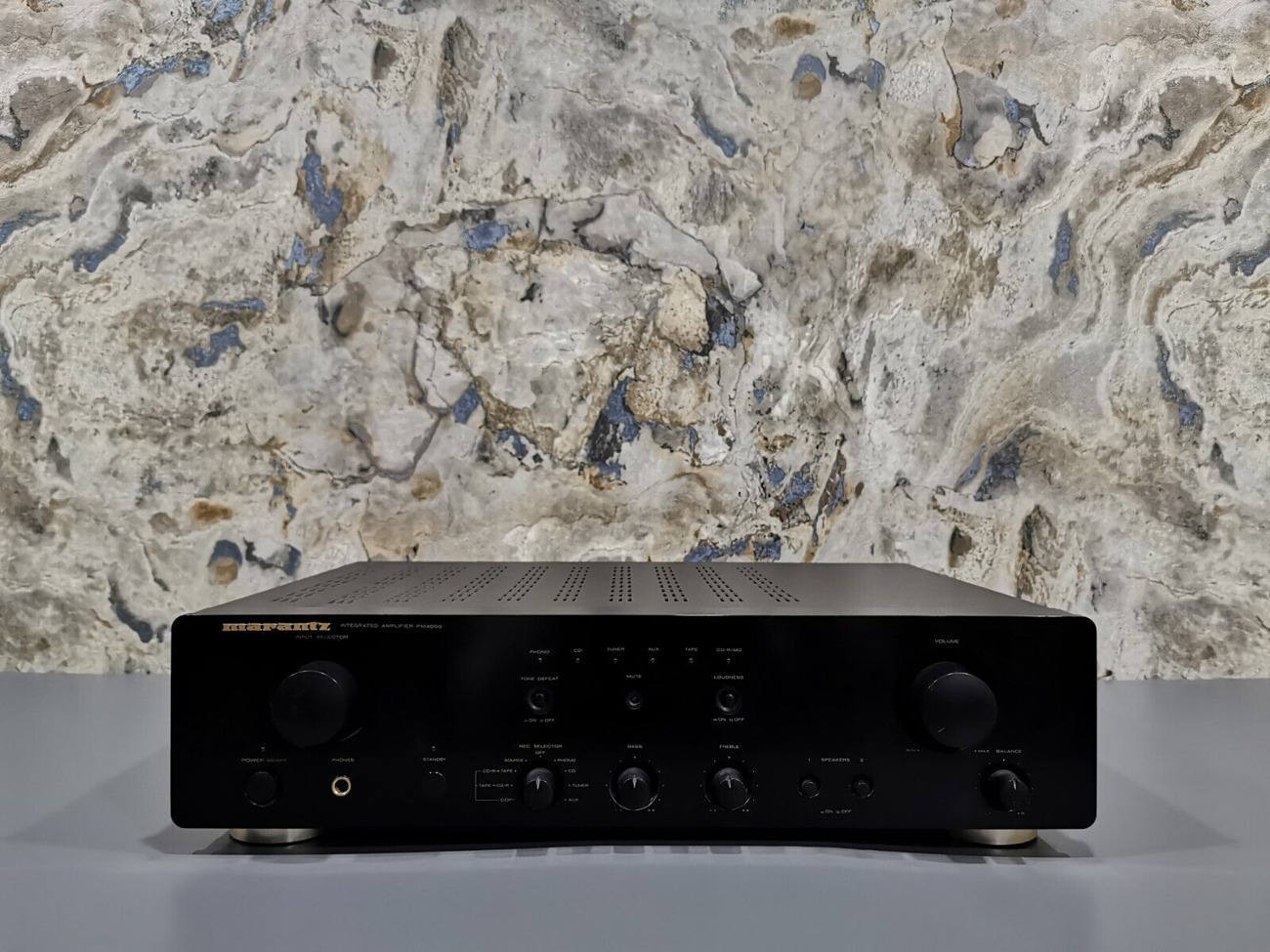 Marantz pm4400 amplifier