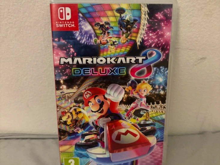 Mario kart 8 deluxe switch game