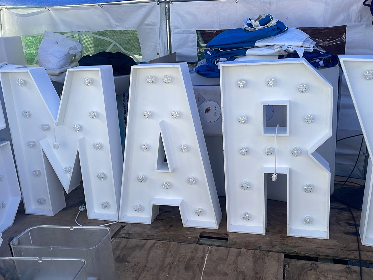 Marry me led 4ft letters