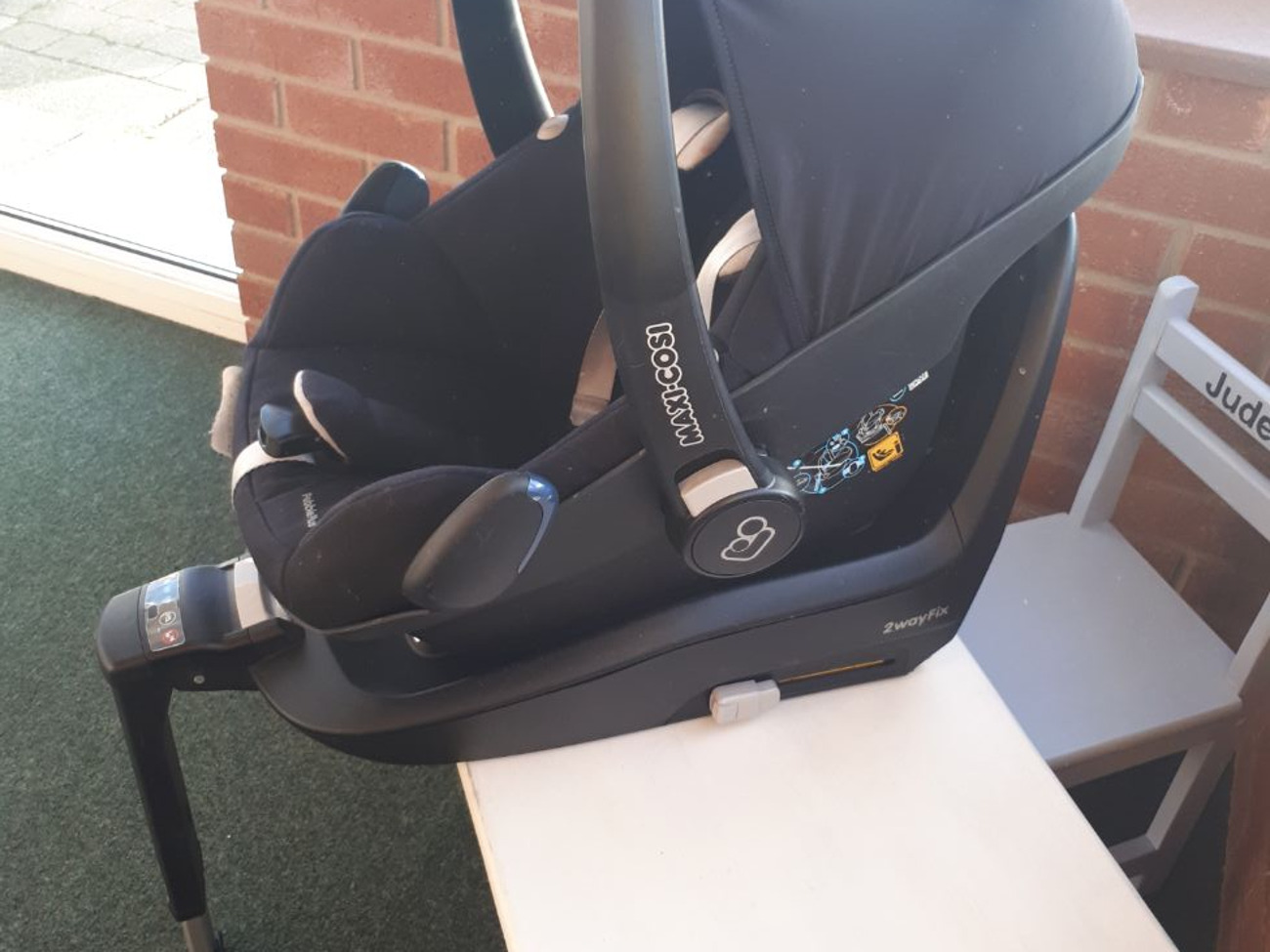 Maxi cosi base for pebble plus best sale