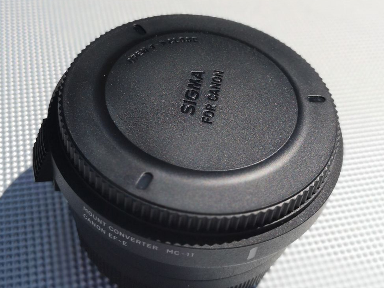 Mc-11 sigma canon adaptor for sony e-mount