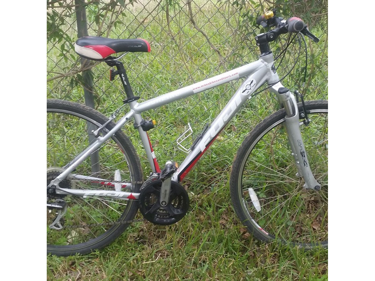 Rent MED Fuji Hybrid Bike from Mike S for 17.14 35 day