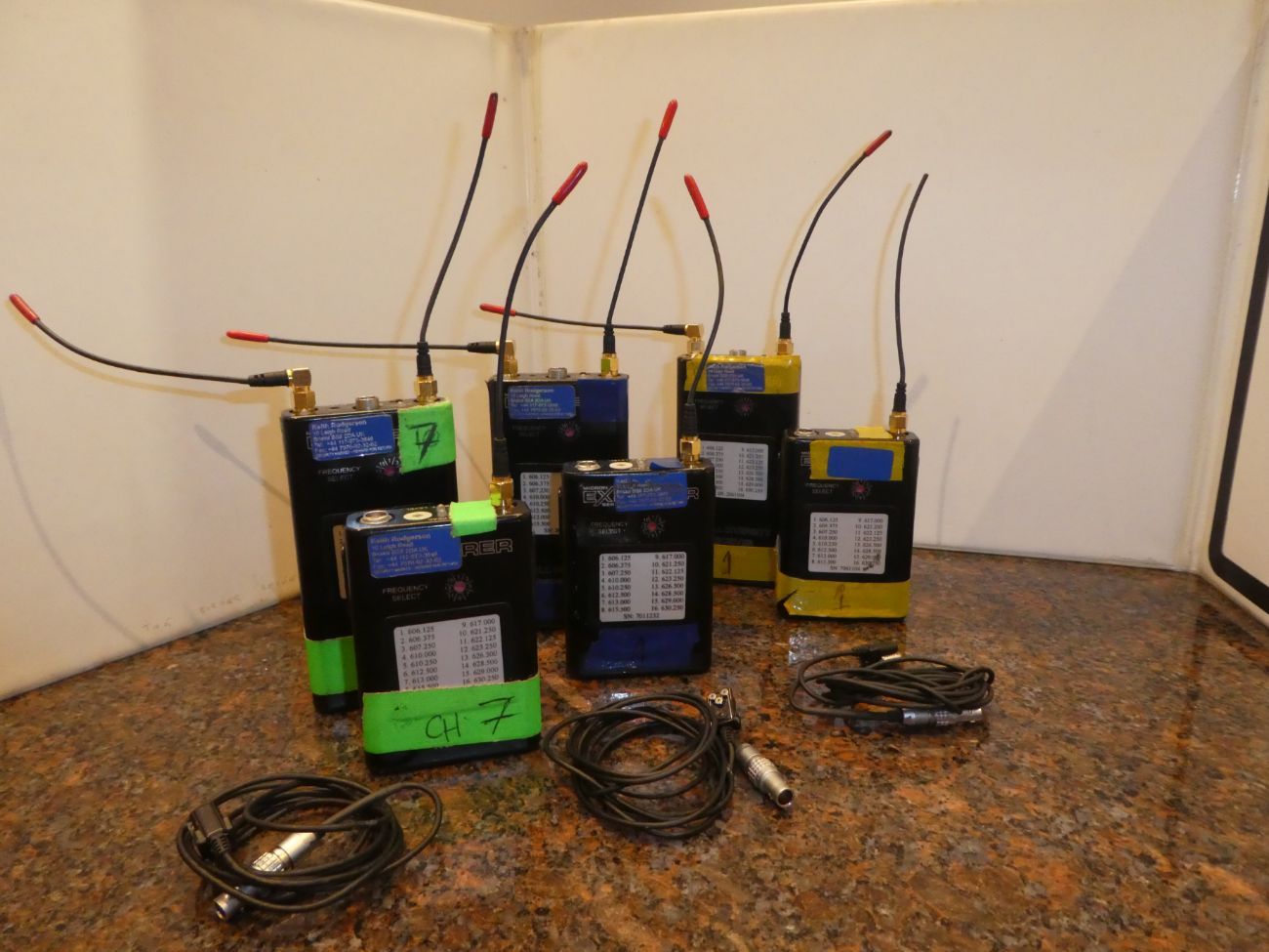 Micron explorer radio mic kit. 