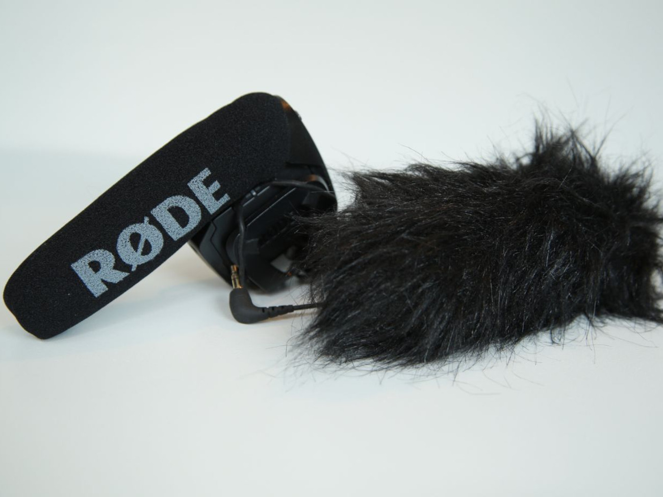 Microphone - rode video mic pro