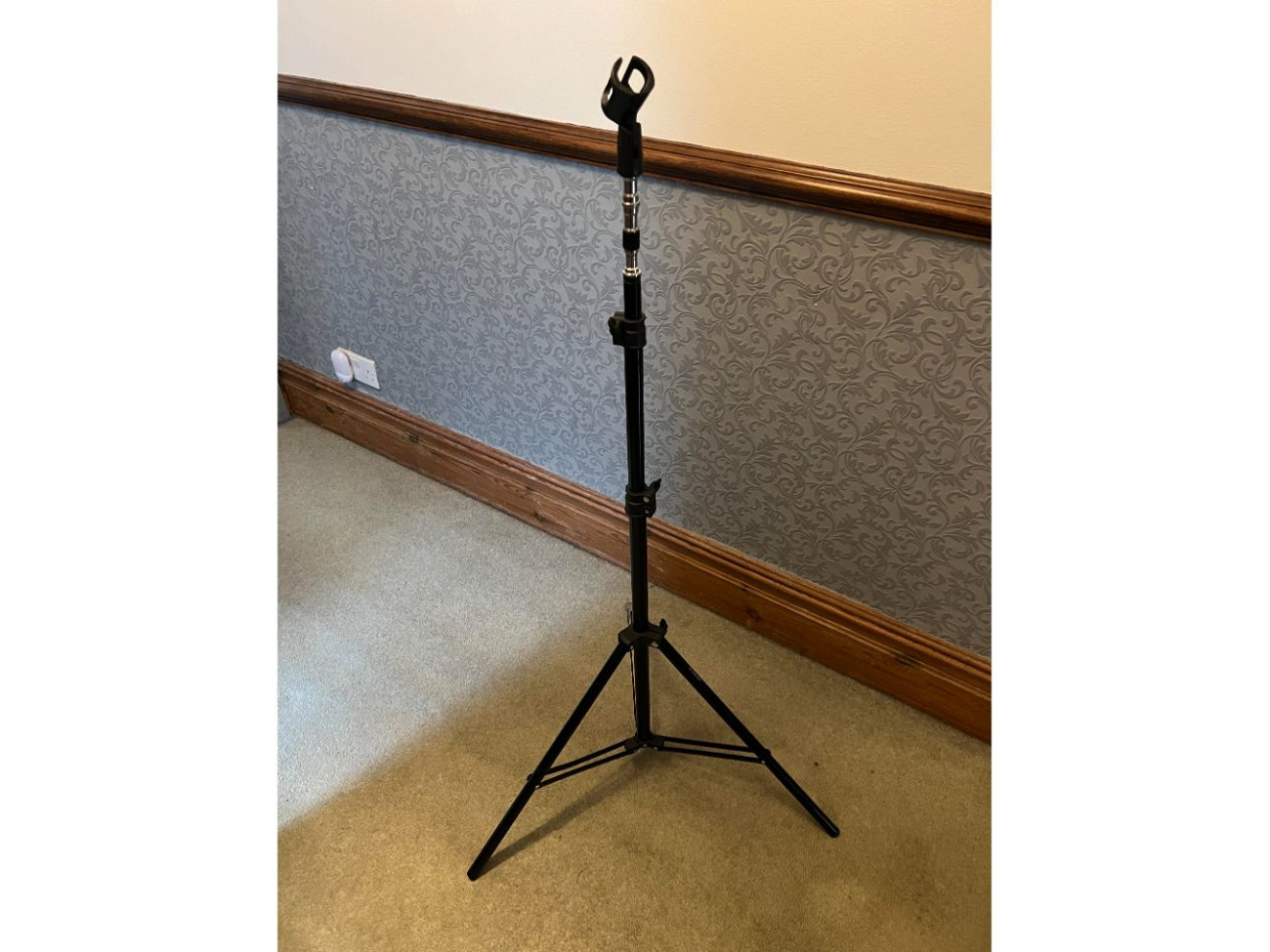 Microphone stand / tripod