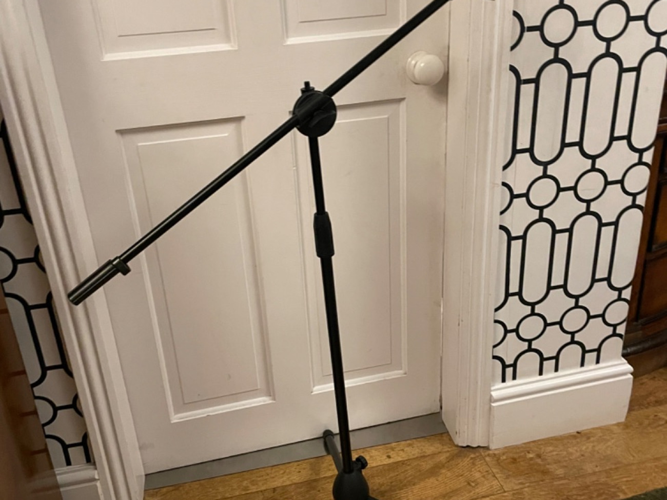 Microphone stand (3 available) 