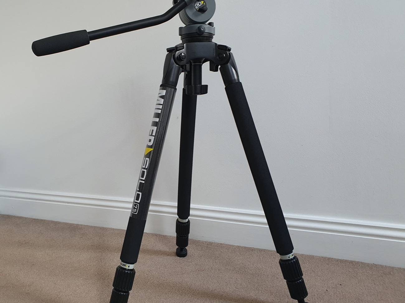Miller solo tripod