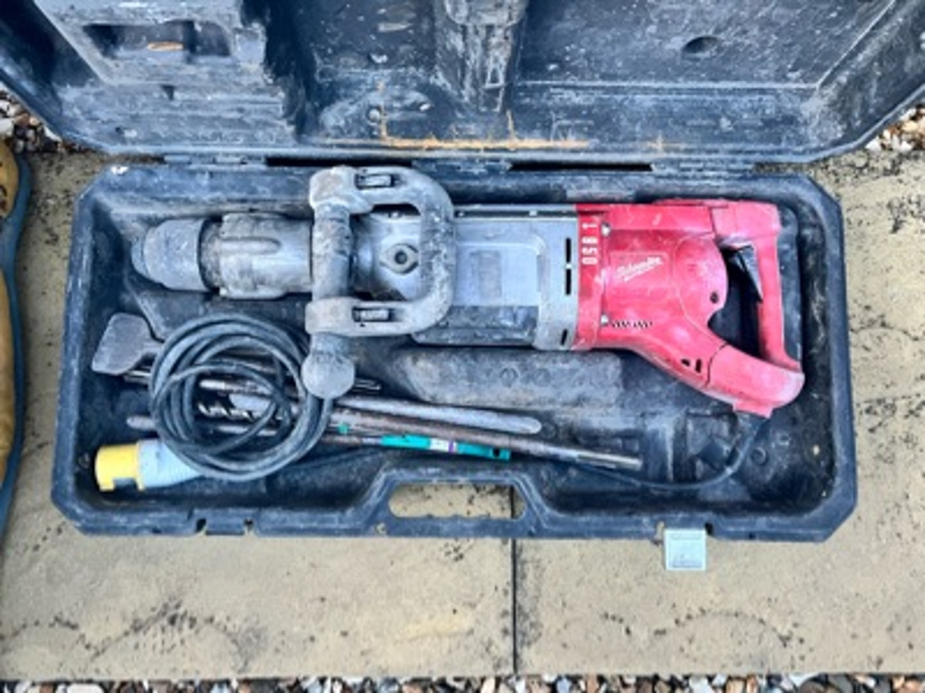 110v kango breaker hotsell