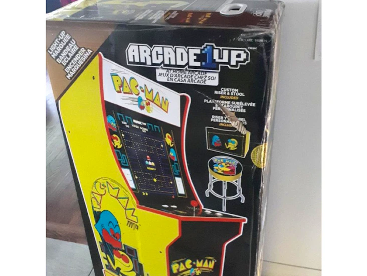 Mini-pac man arcade game for rent