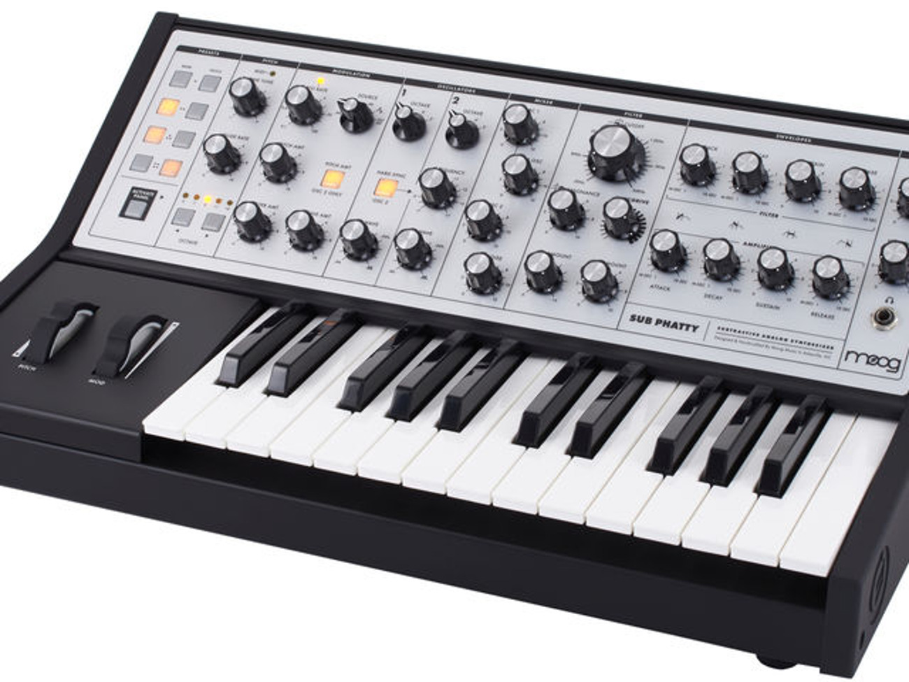 Moog sub phatty mono synthesizer