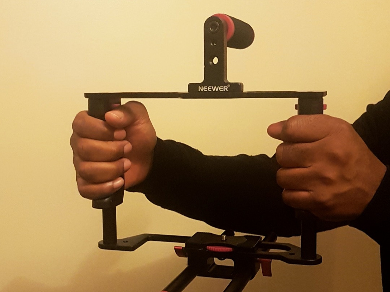 Neewer camera rig