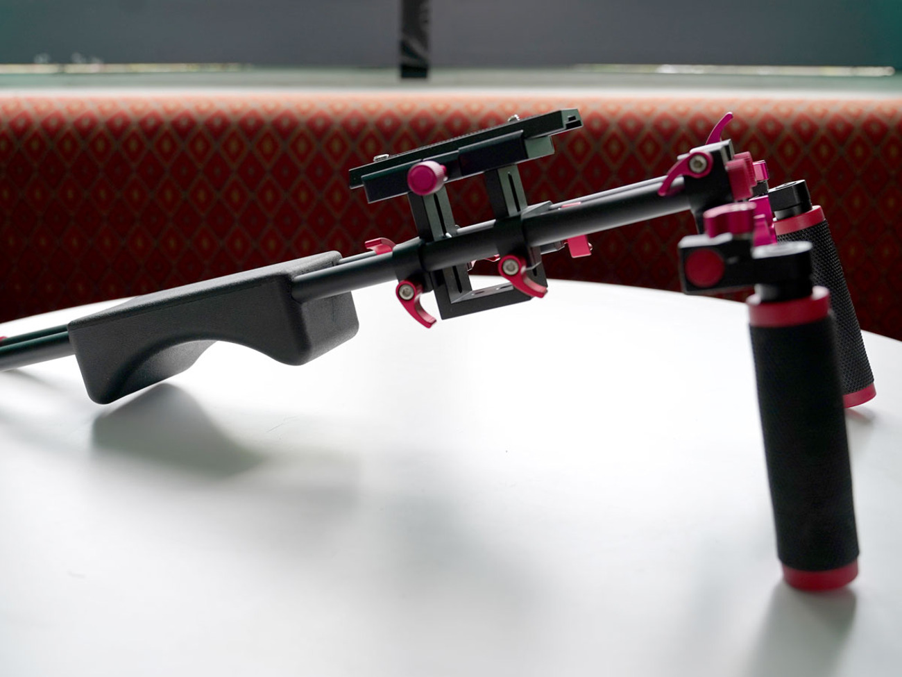 Shoulder rig (neewer)