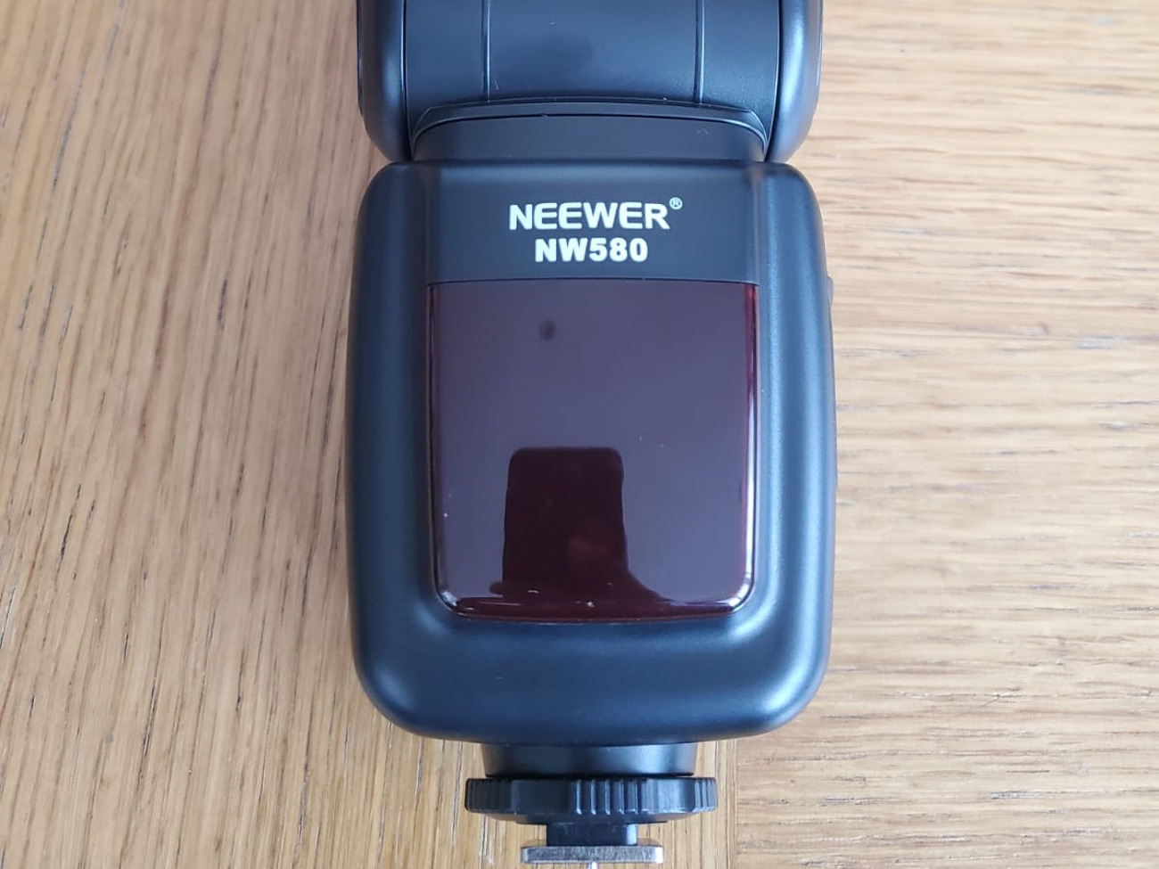Neewer speedlite nw580