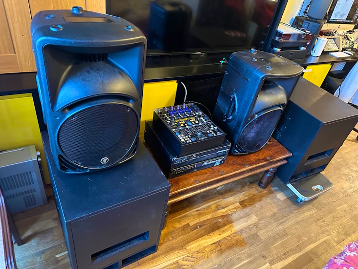 Nice dj pa system set