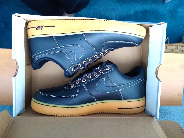 Nike air force 1 - uk size 10