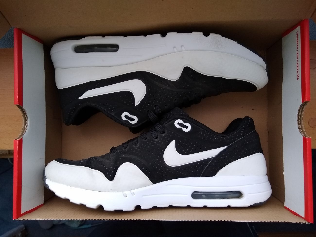 Rent Nike Air Max 1 Ultra Moire Size UK 10 from Terry T Lower Morden Merton for 3.20 8 day