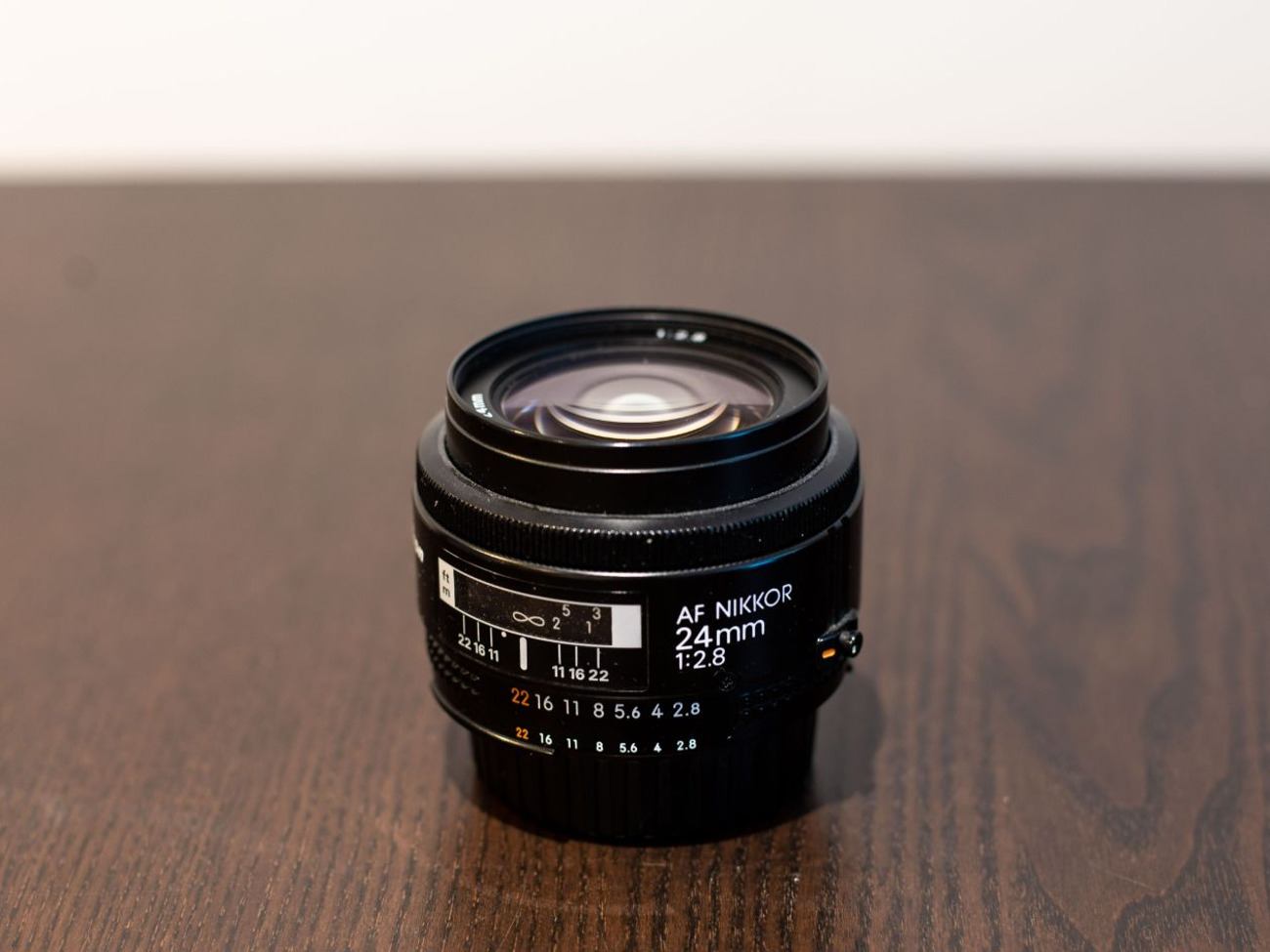 Nikkor af 24mm f/2.8