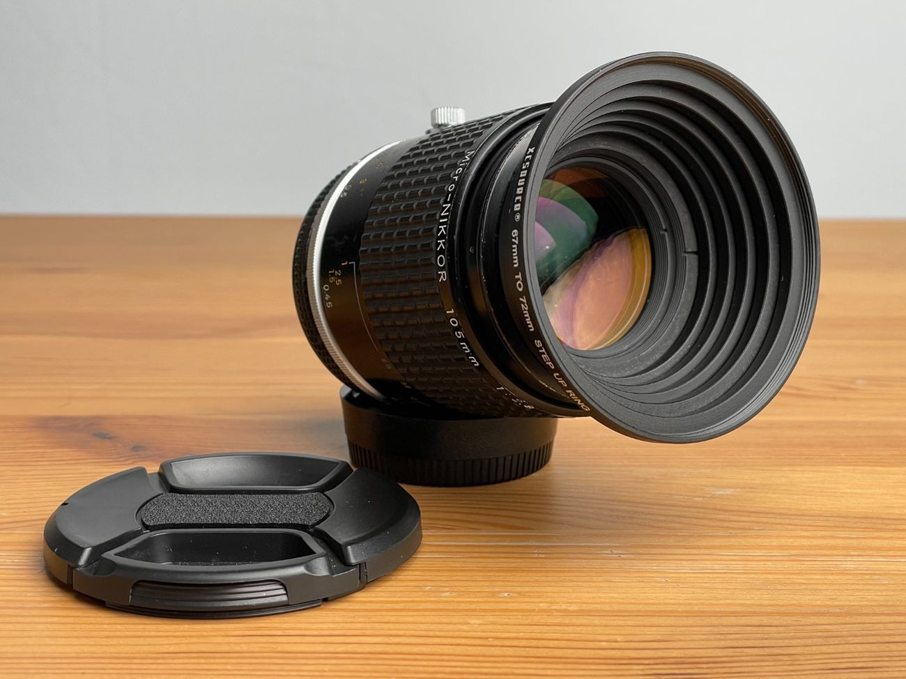 Nikon 105mm f/2.8 micro-nikkor macro lens