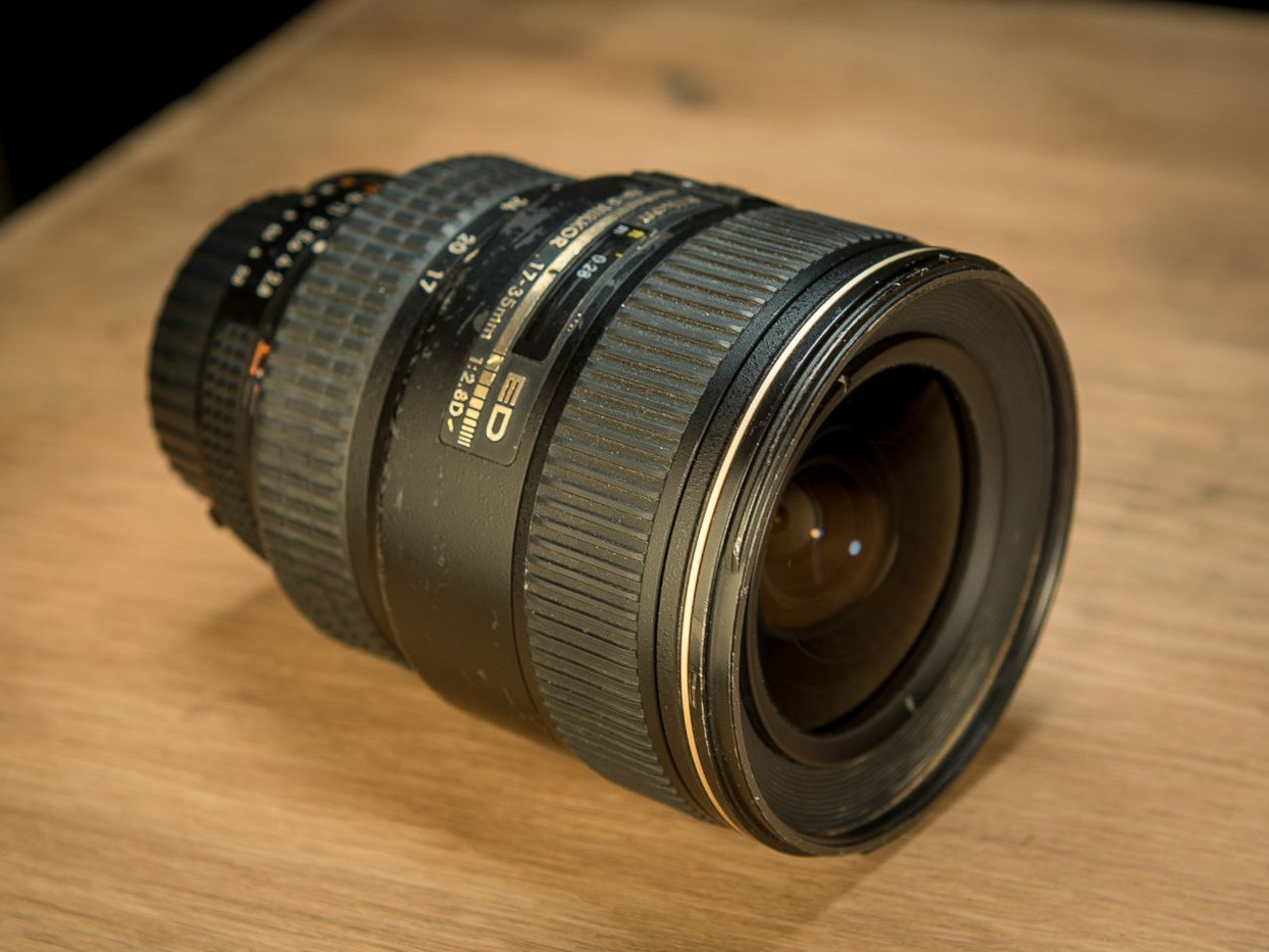 Nikon 17-35mm f2.8 zoom lens