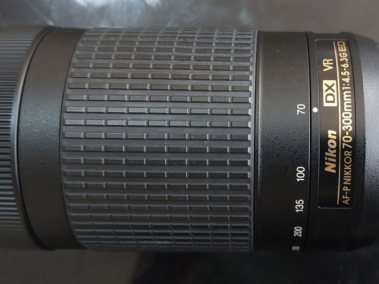 Nikon 70 - 300mm zoom lens