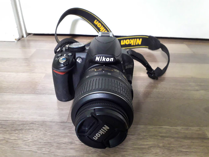 Nikon d3100 dslr camera