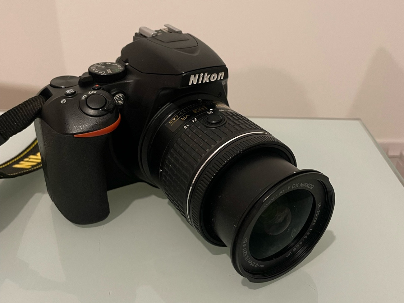 Nikon d3500 digital slr camera with 18-55mm af-p vr lens