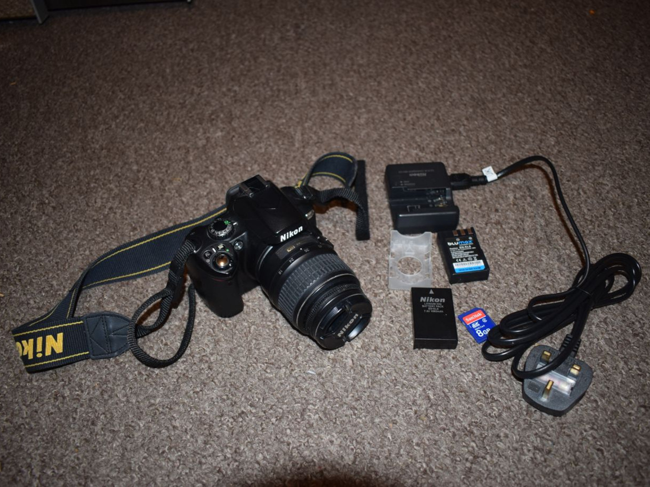 Nikon d40x dslr camera with 18-55mm lens