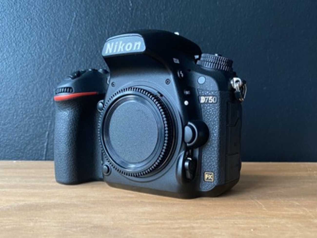 Nikon d750 body only