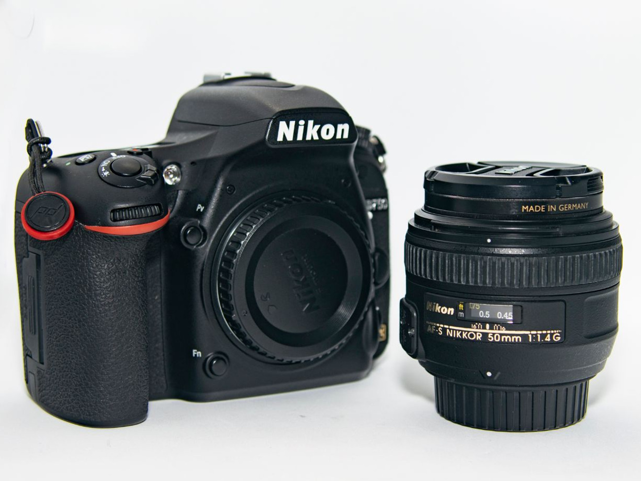 Nikon d750 dslr + 50mm f1.4 lens kit