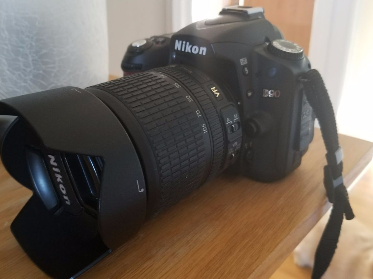 Nikon d90 slr camera