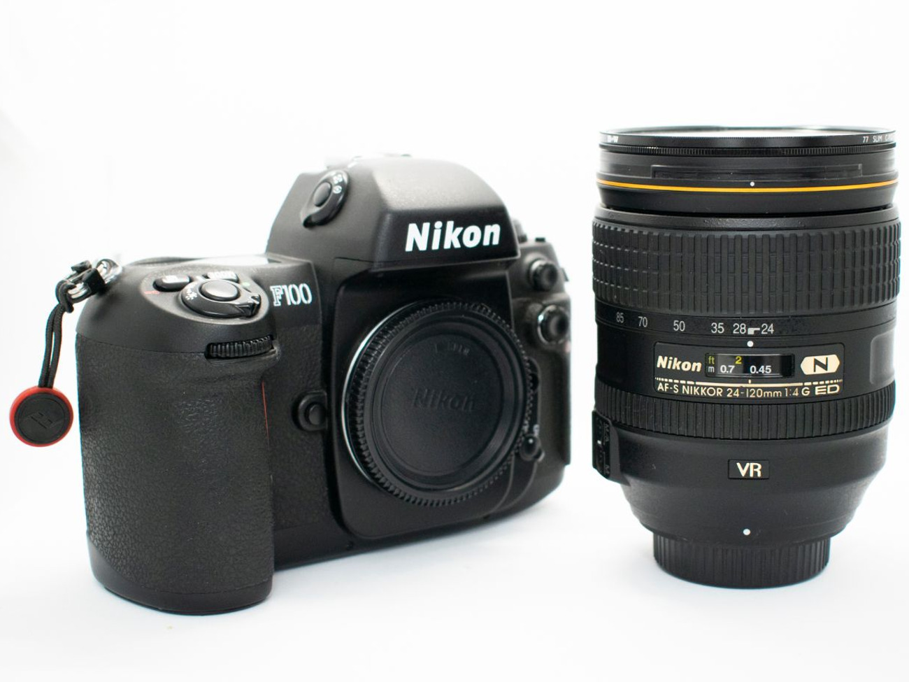 Nikon F100 ED AF VR-NIKKOR 80-400mm 1:4.5-5.6 D 一眼レフ Nikon F100 ED AF VR-NIKKOR 80-400mm 1:4.5-5.6 D 一眼レフ