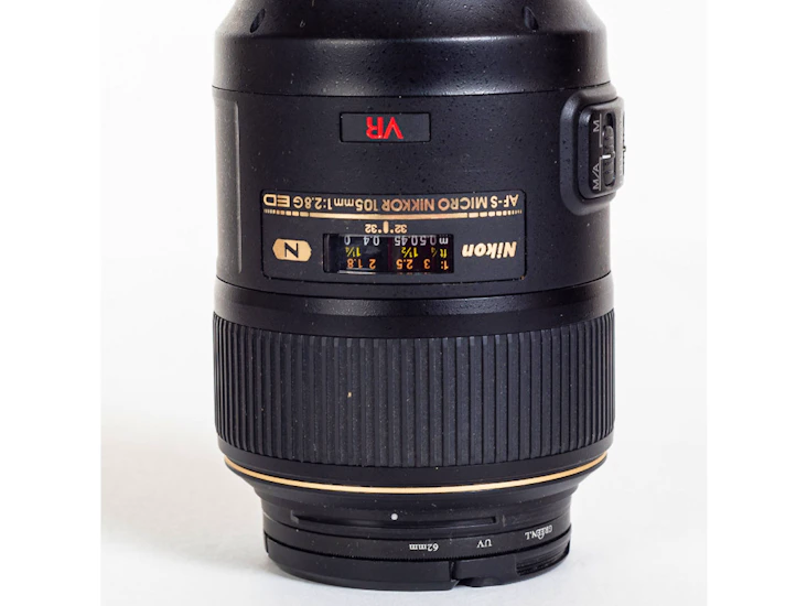 Nikon macro af-s 105mm f/2.8 g ed vr lens