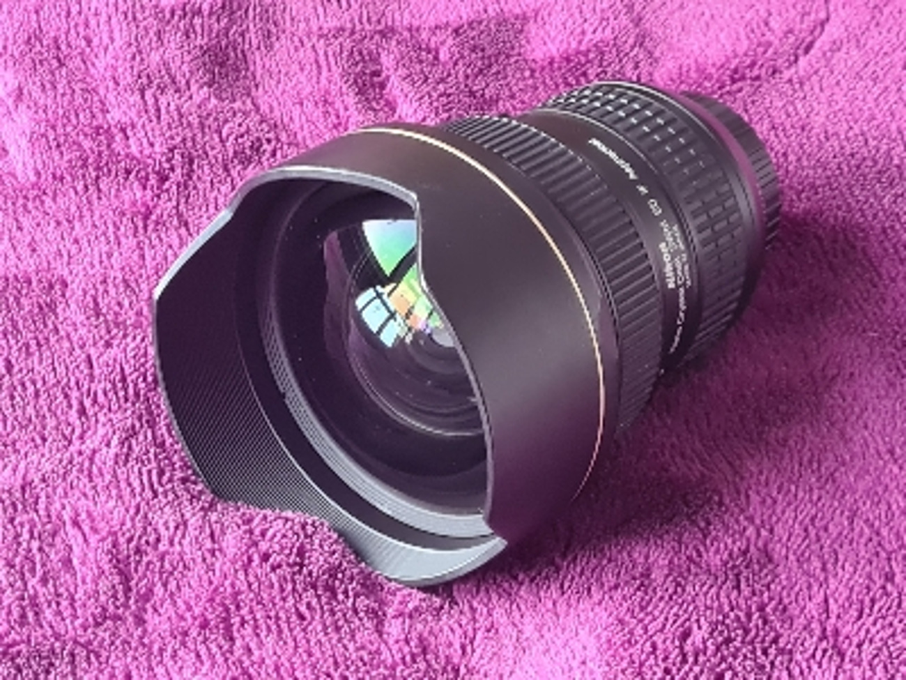 Nikon nikkor 14-70mm f/2.8 af-s full-frame lens for f-mount